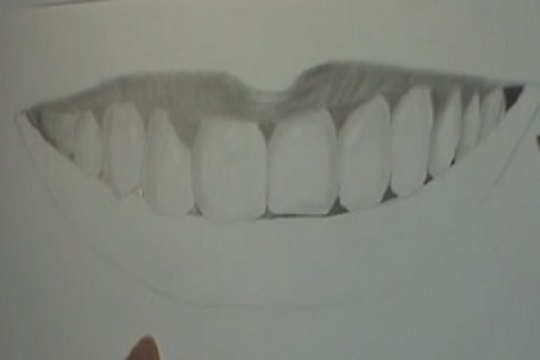 Drawing Teeth That Look Like They’re Shining!
