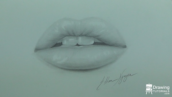 drawing realistic lips